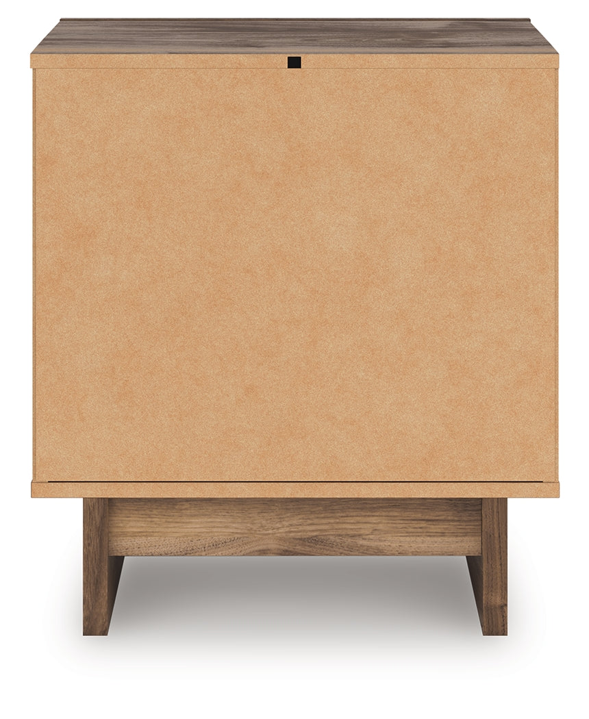 Chirason Brown Nightstand - PCB3367-92