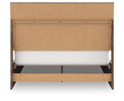Chirason Brown Queen Panel Bed - PCB3367B2