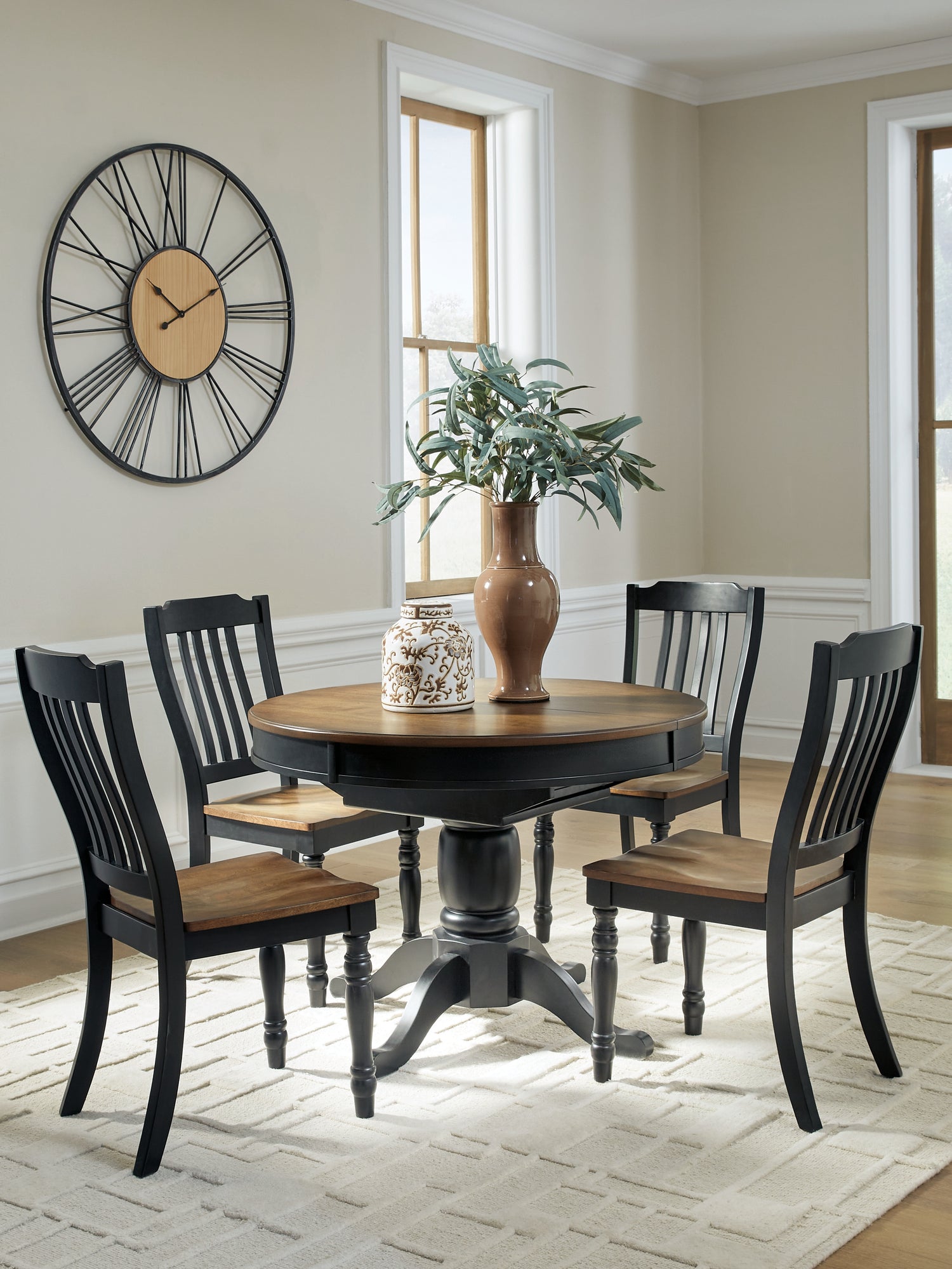 Clorazi Extension Dining Table and 4 Chairs - PCD619D2
