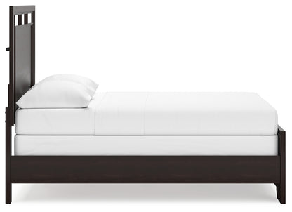 Covetown Full Panel Bed, Chest and Nightstand - B441B16