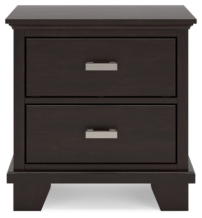 Covetown Full Panel Bed, Chest and Nightstand - B441B16