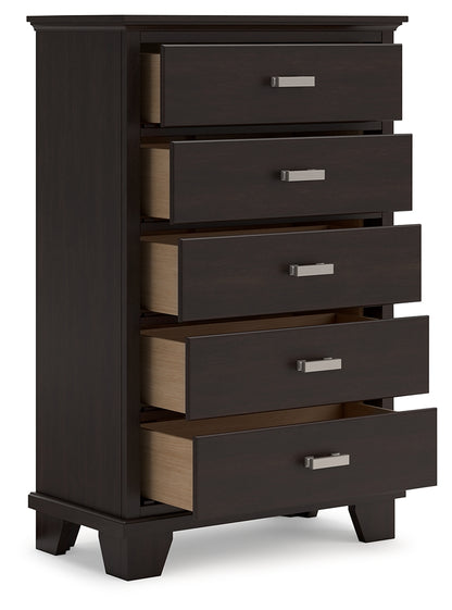Covetown Full Panel Bed, Chest and Nightstand - B441B16