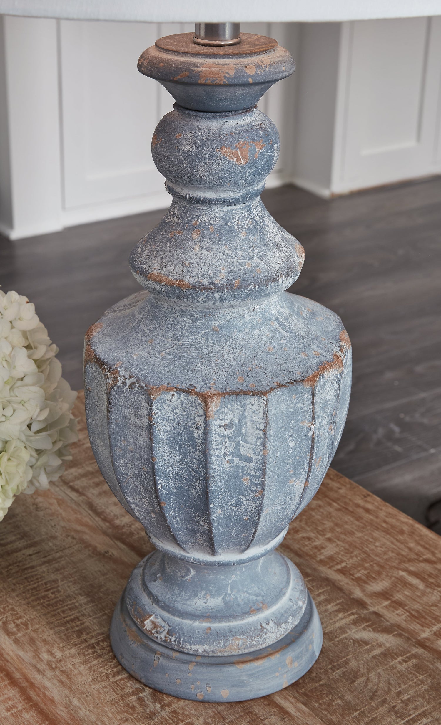 Cylerick 2-Piece Table Lamp Set in Antique Blue - PKG016438