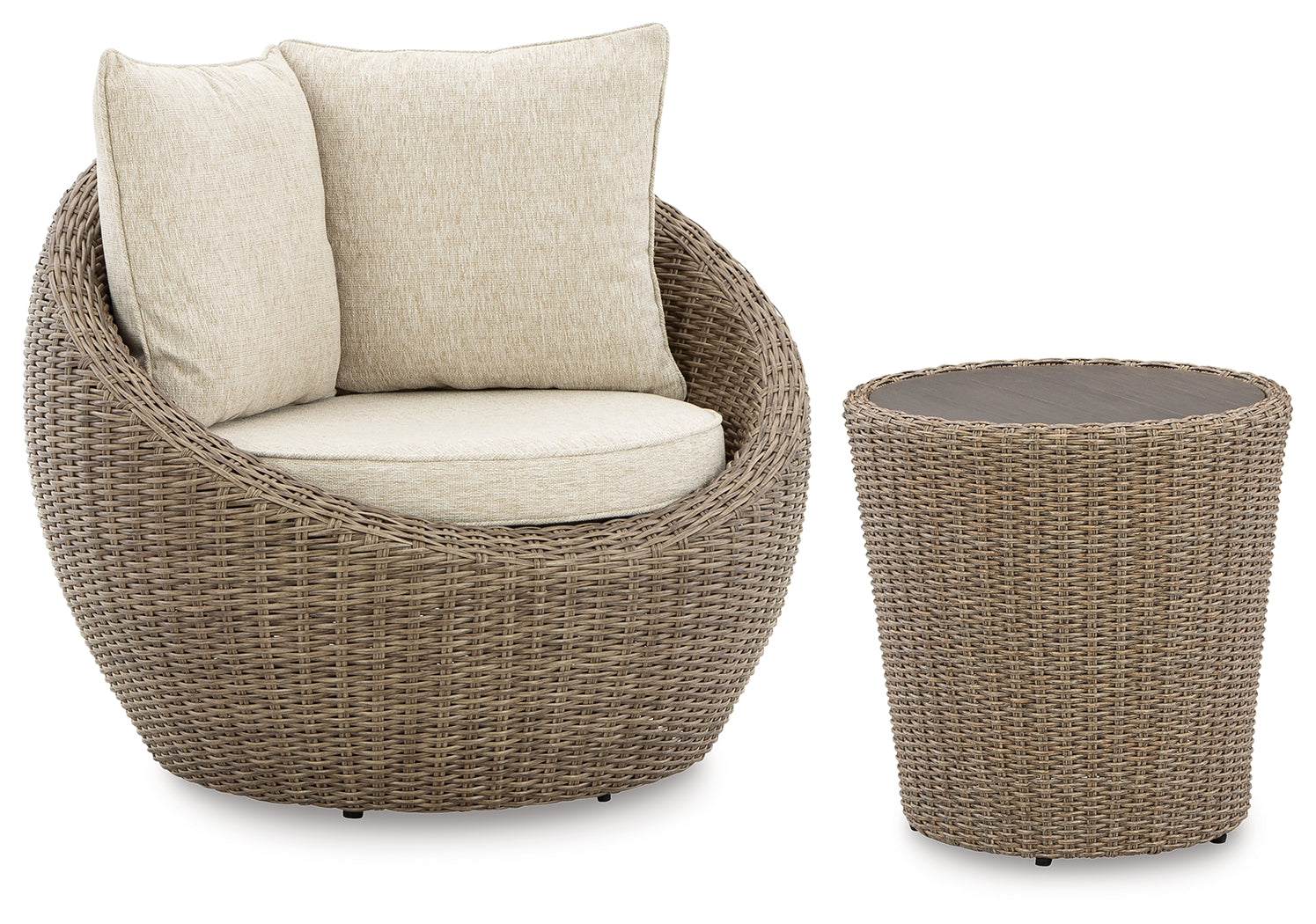 Danson 2 Swivel Lounge Chairs and End Table - P505P1