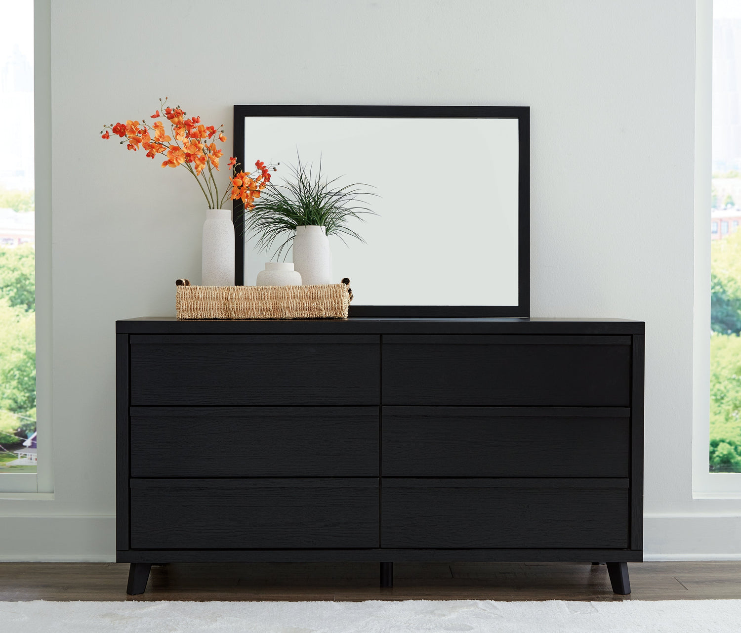 Danziar Queen Panel Bed with Mirrored Dresser and Nightstand in Black - PKG015898