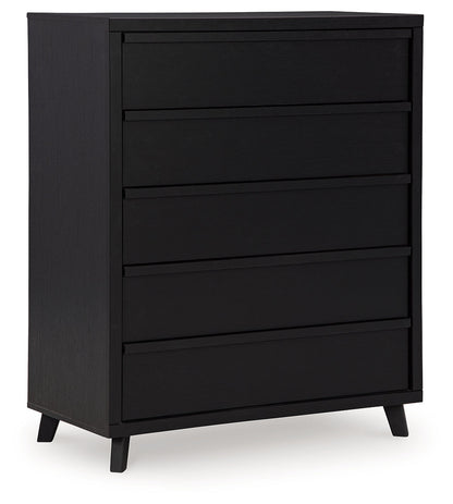 Danziar Queen Panel Bed with Mirrored Dresser, Chest and 2 Nightstands in Black - PKG015891