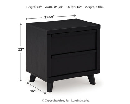 Danziar Queen Panel Platform Bed and 2 Nightstands - B1013B33
