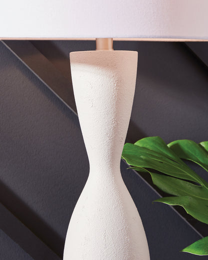 Davinford White Table Lamp - L236004