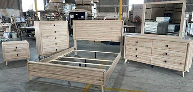 Dawson Queen Headboard/Footboar - B9240-Q-HBFB