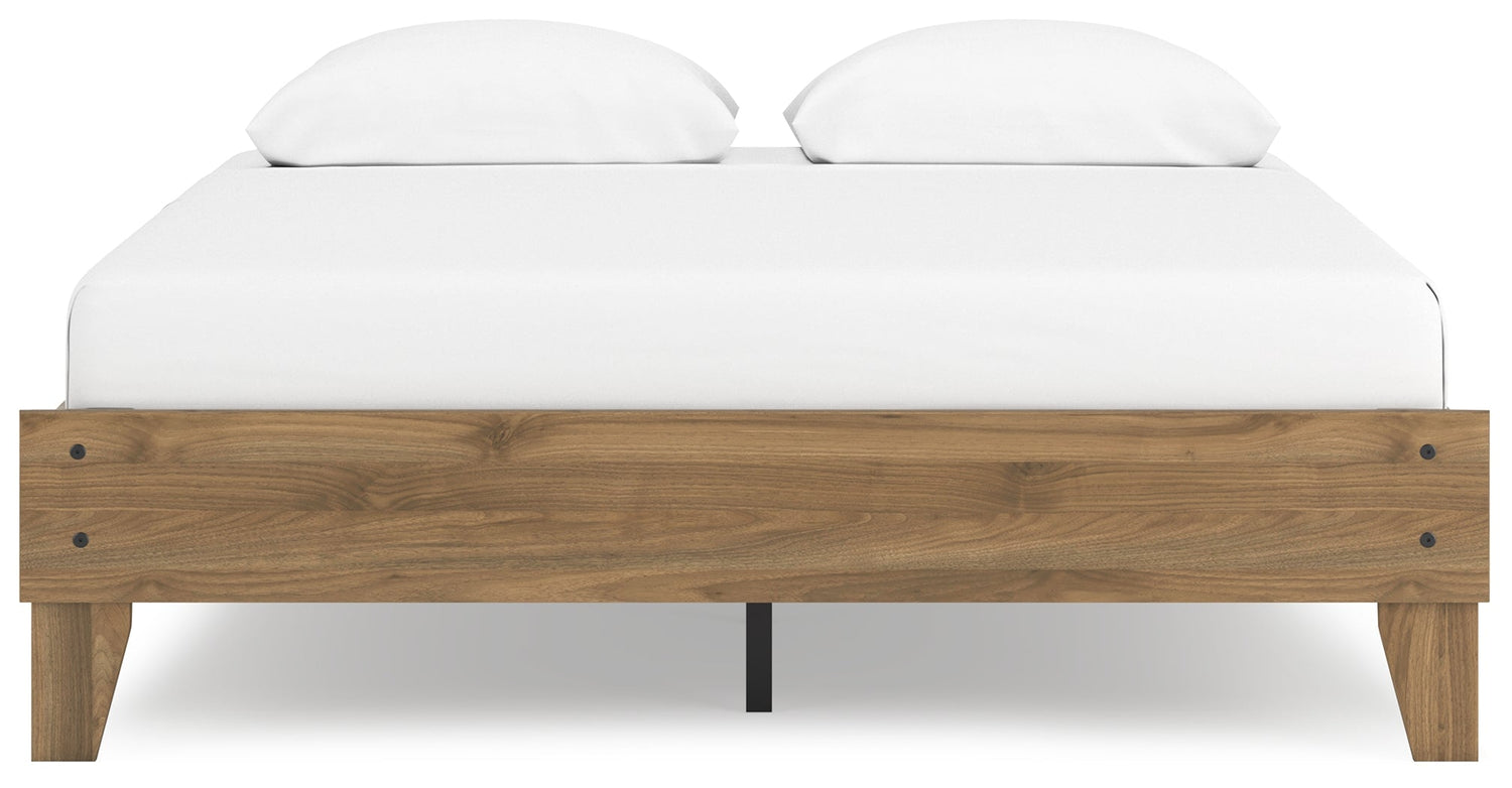 Deanlow Queen Platform Bed with Dresser and Chest in Honey - PKG017273