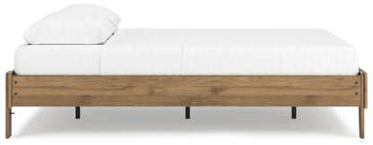 Deanlow Queen Platform Bed with Dresser, Chest and 2 Nightstands in Honey - PKG017271