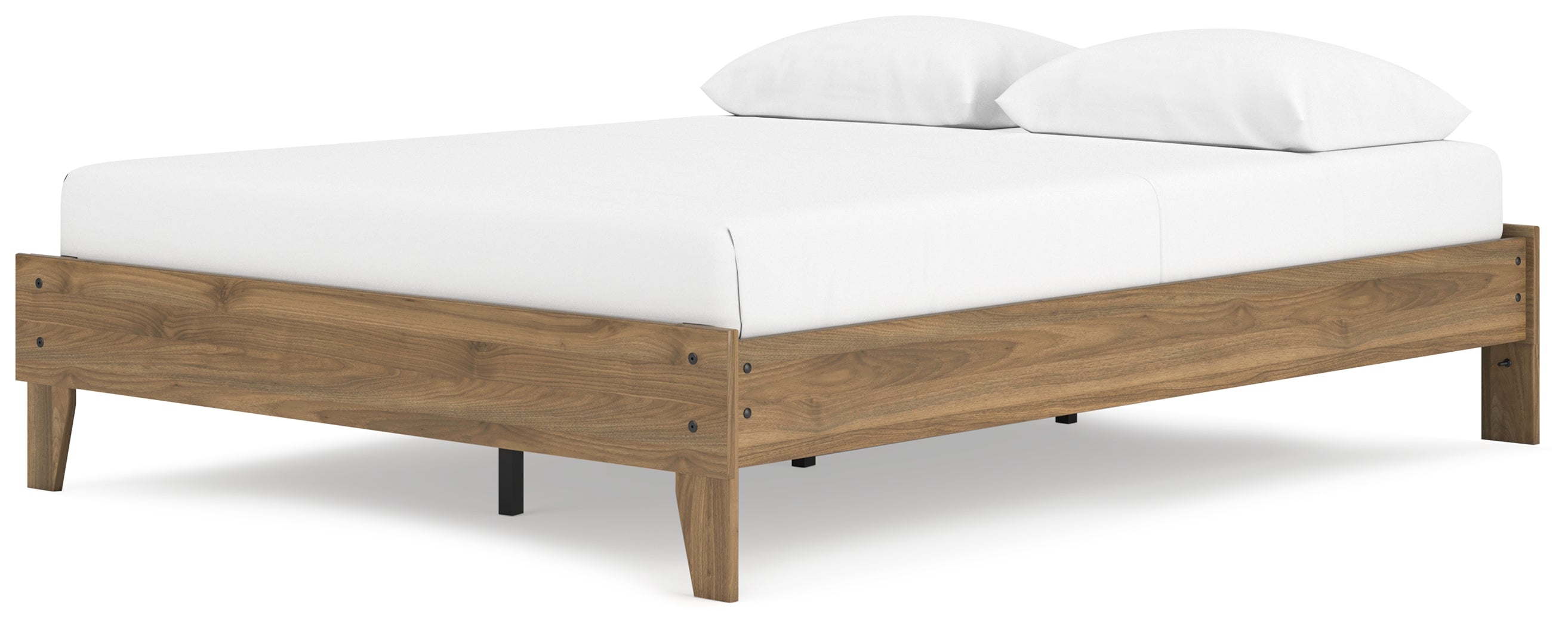 Deanlow Queen Platform Bed with Dresser, Chest and Nightstand in Honey - PKG017274
