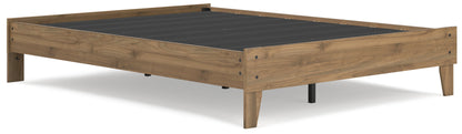 Deanlow Queen Platform Bed with Dresser, Chest and Nightstand in Honey - PKG017274
