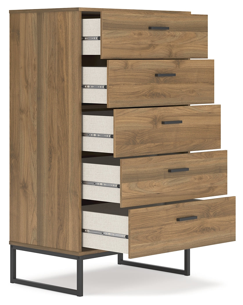 Deanlow Twin Panel Headboard with Dresser, Chest and 2 Nightstands in Honey - PKG017173