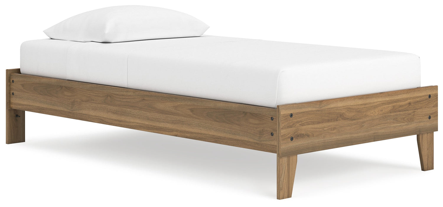 Deanlow Twin Platform Bed with Dresser and Nightstand in Honey - PKG017188
