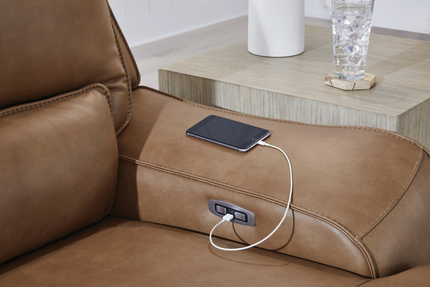 DeepWakes Caramel 3-Piece Reclining Sofa Chaise - PCU62606S23