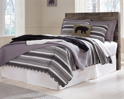 Derekson Full Panel Headboard Bed with Mirrored Dresser and 2 Nightstands in Multi Gray - PKG003392