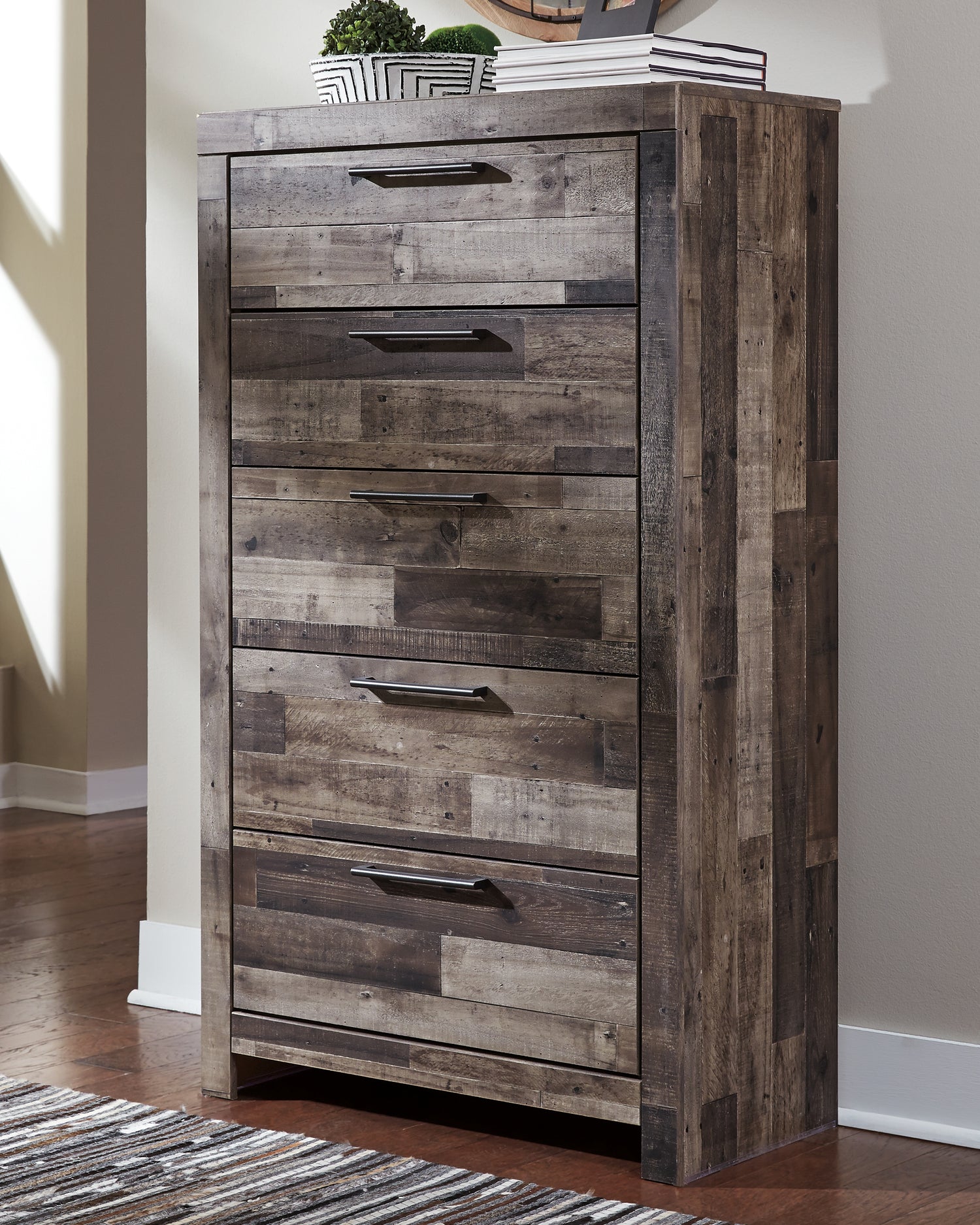 Derekson Multi Gray Queen Storage Bed, 2 Chests and 2 Nightstands - B200B71