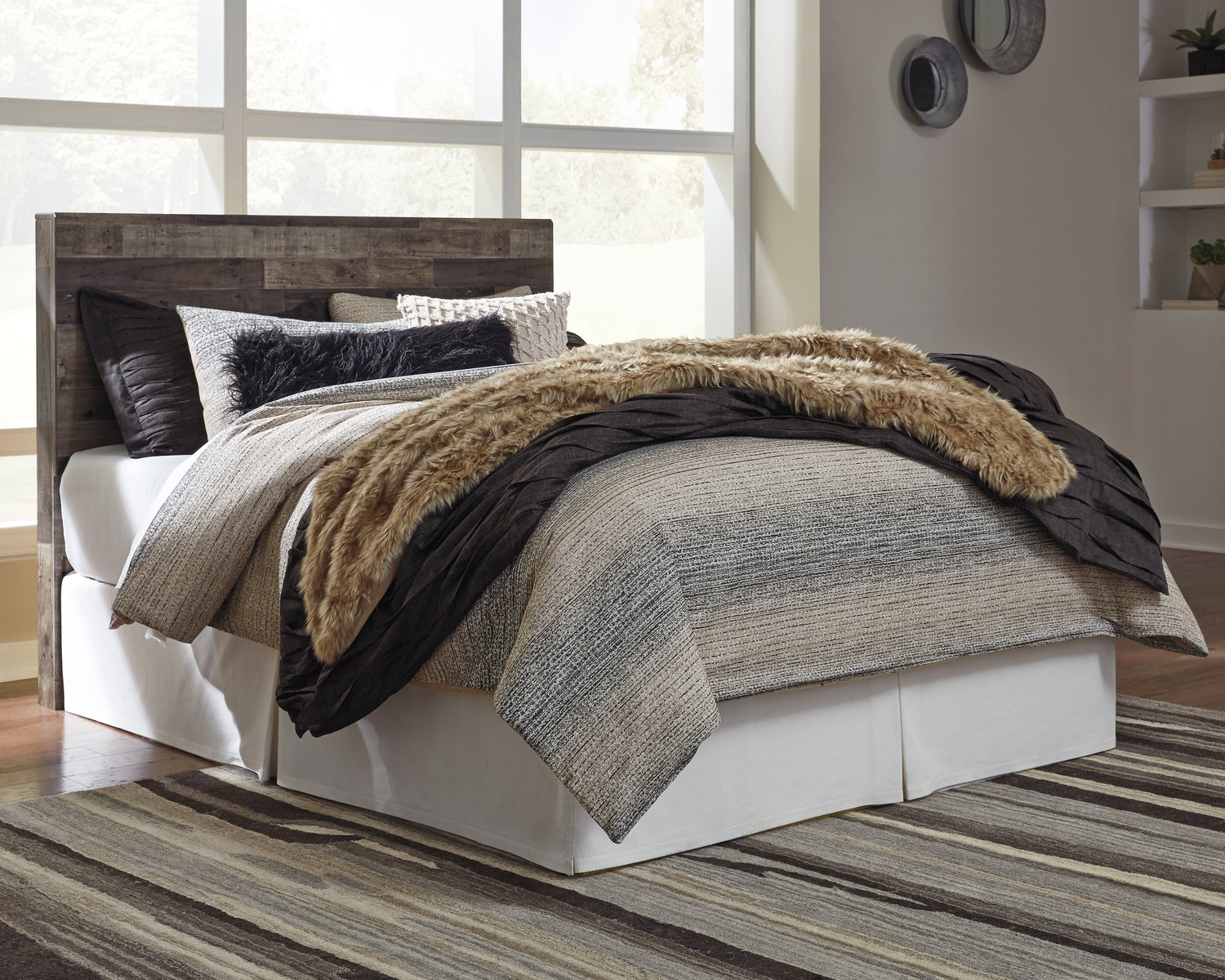 Derekson Queen/Full Panel Headboard Bed with Mirrored Dresser, Chest and 2 Nightstands in Multi Gray from Ashley - Luna Furniture