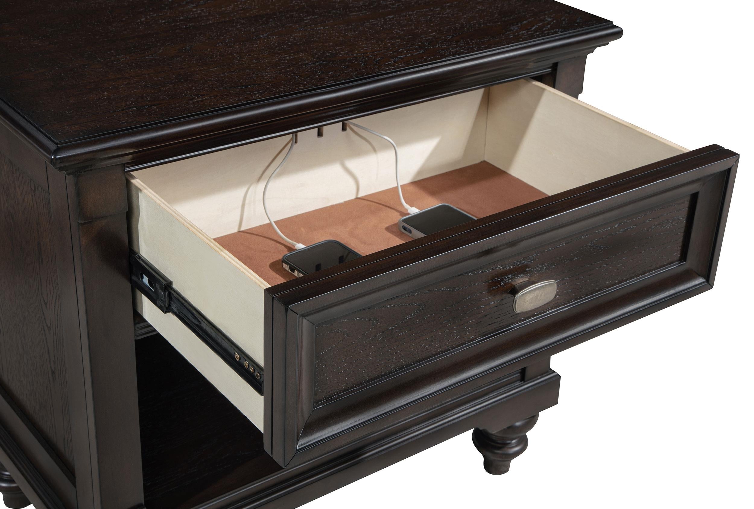 Devon 4-piece California King Bedroom Set Red and Dark Oak - 360341KW-S4