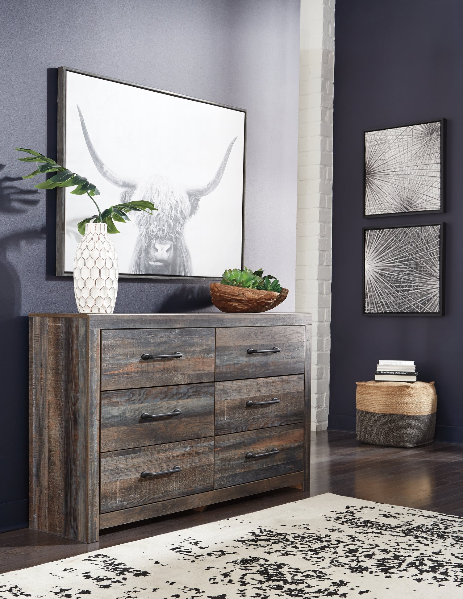 Drystan Queen Panel Bed, 2 Dressers, Mirror and 2 Nightstands - B211B118