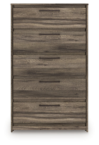 Elbrim Brown Chest of Drawers - PCB2005-46