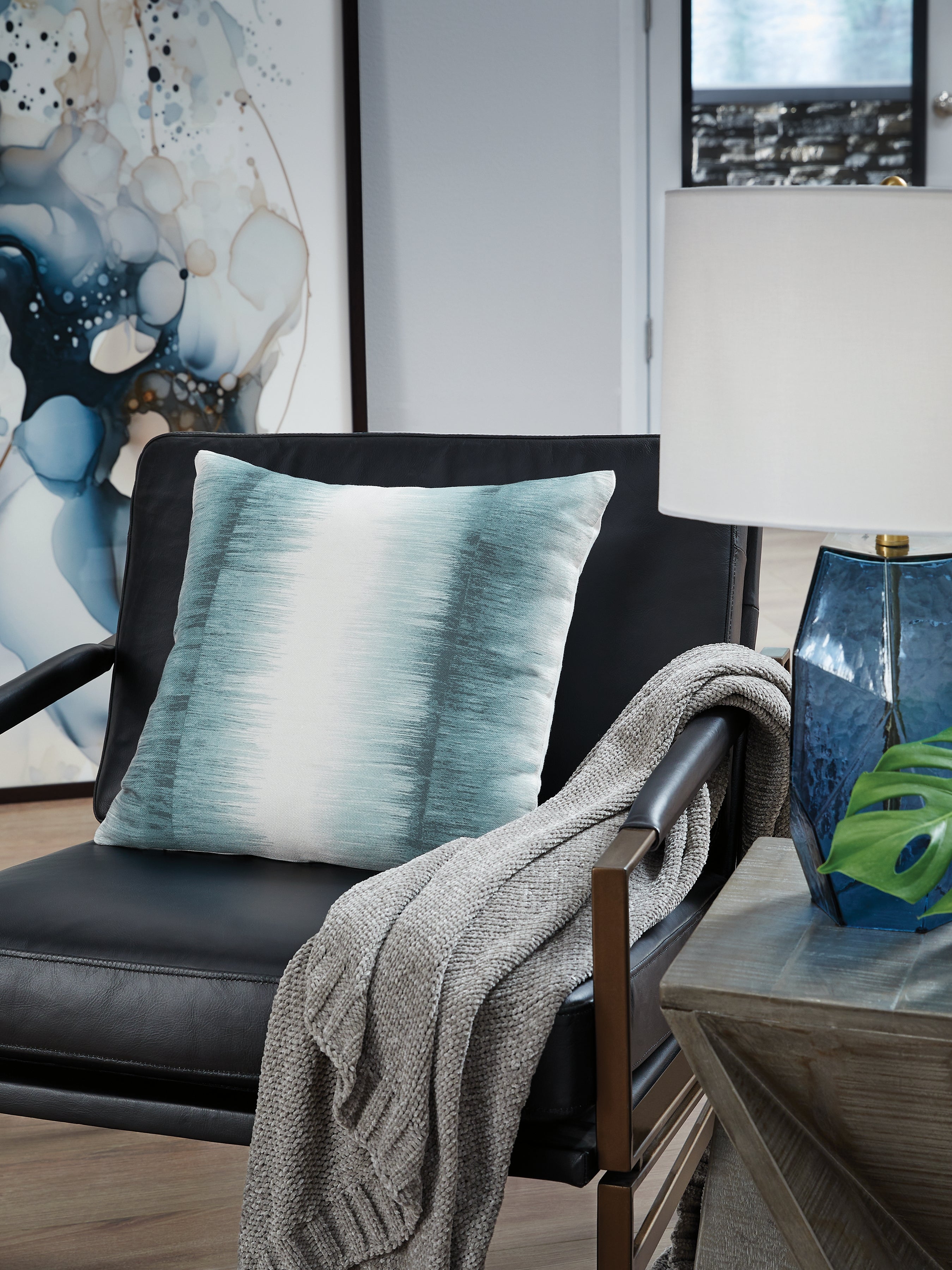Elonwich Teal/White Pillow (Set of 4) - A1001106
