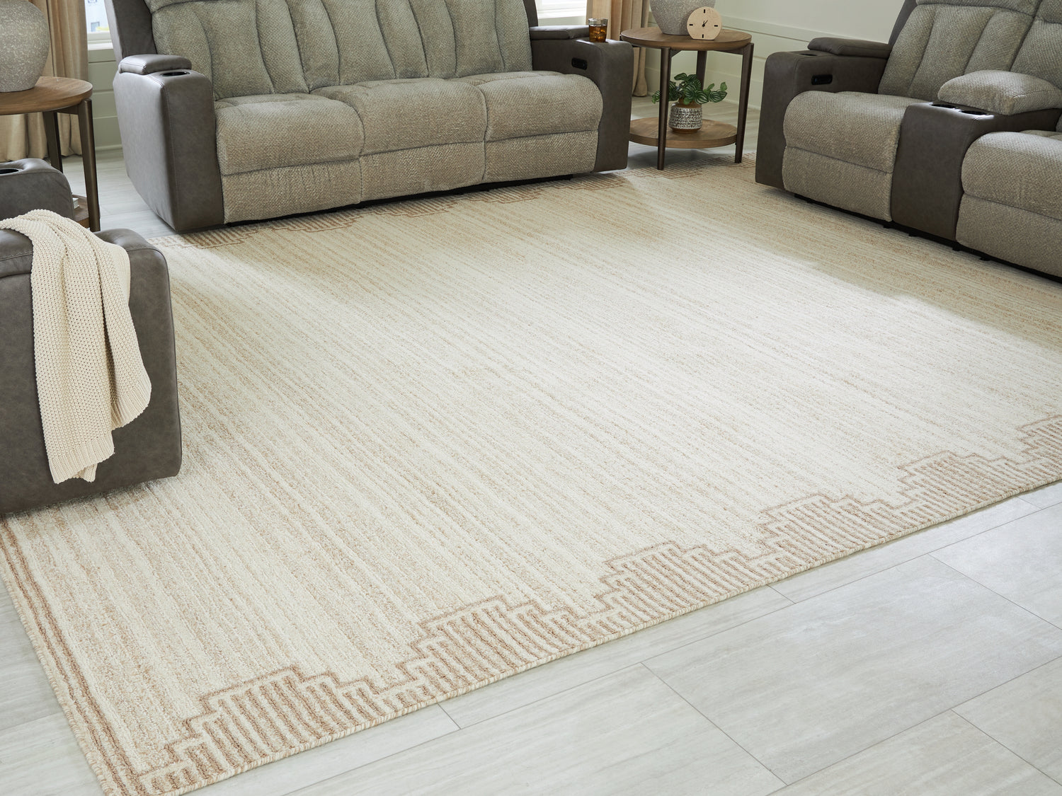 Emorymore Brown/Beige Extra Large Rug - R407300