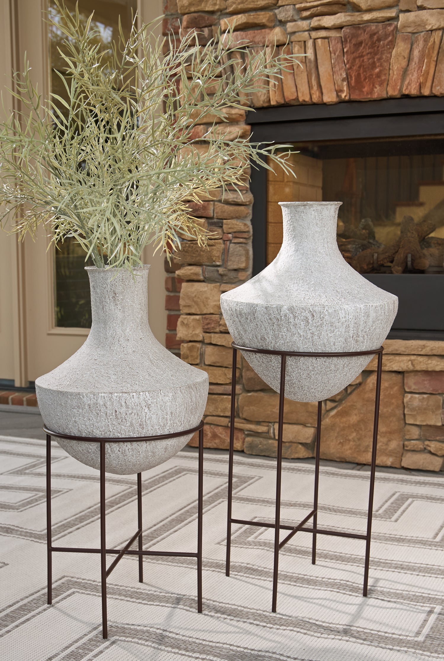 Estonbank Vase Set - A2000748A1