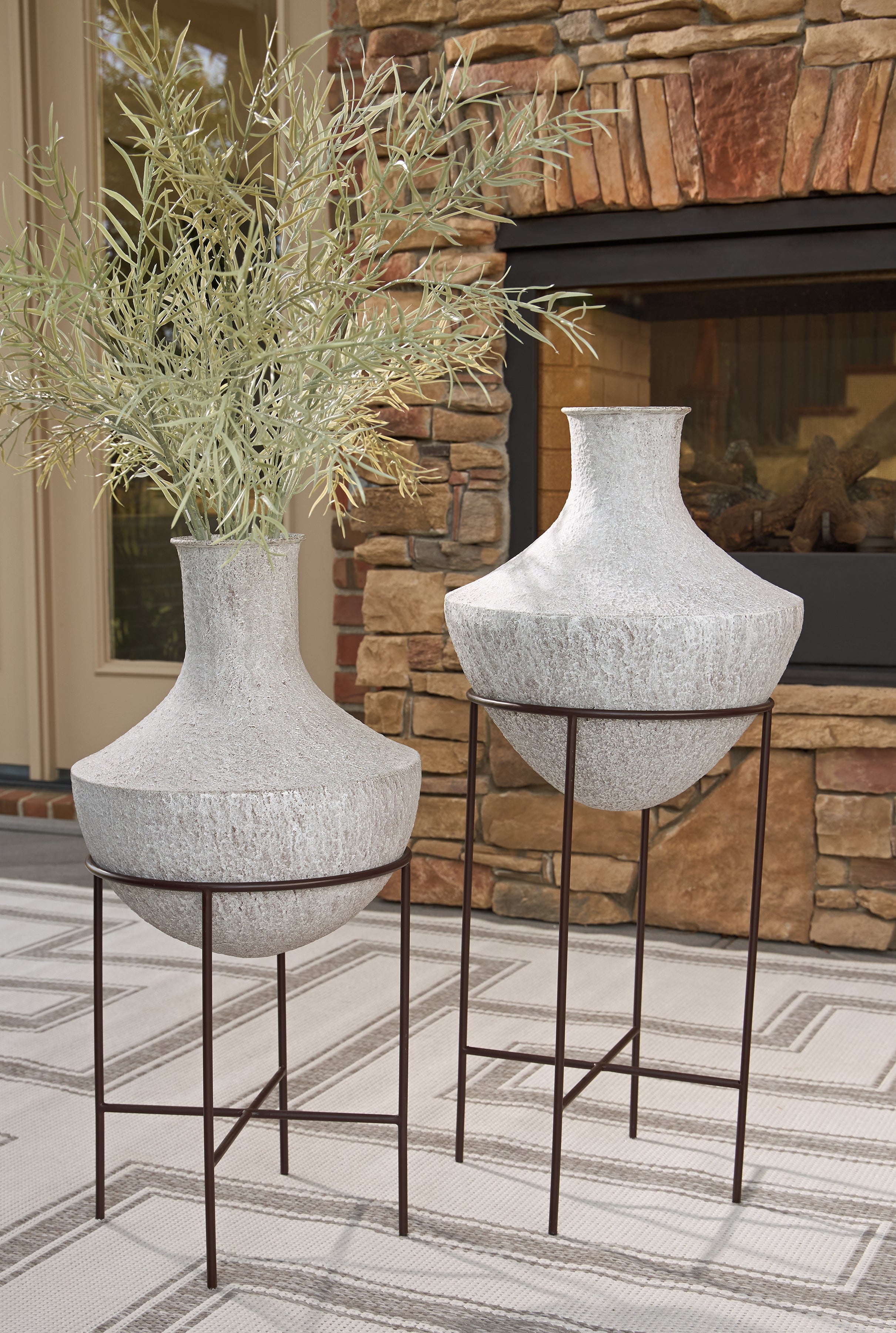Estonbank Vase Set - A2000748A1