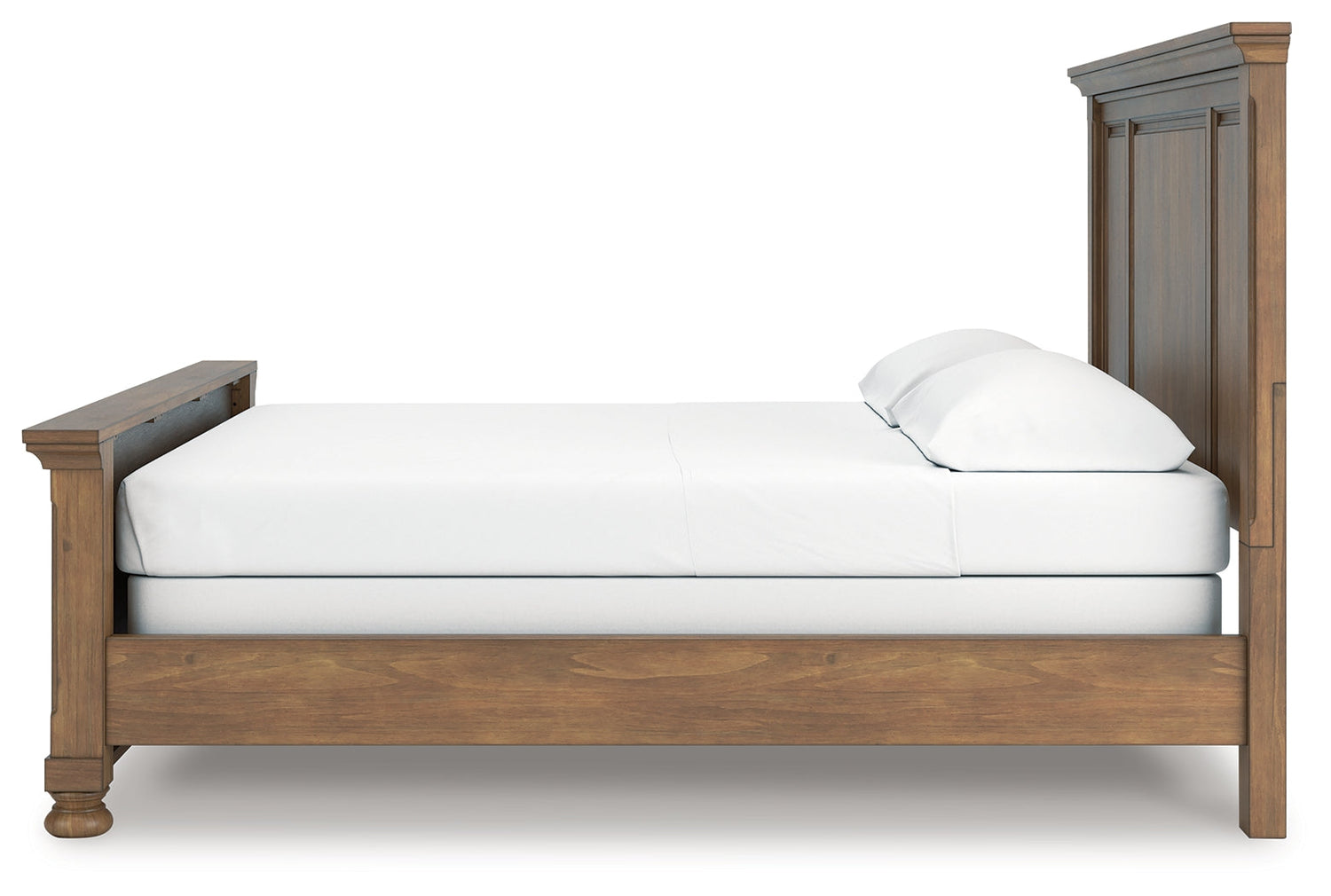 Feddinger California King Panel Bed with Mirrored Dresser in Medium Brown from Ashley - Luna Furniture