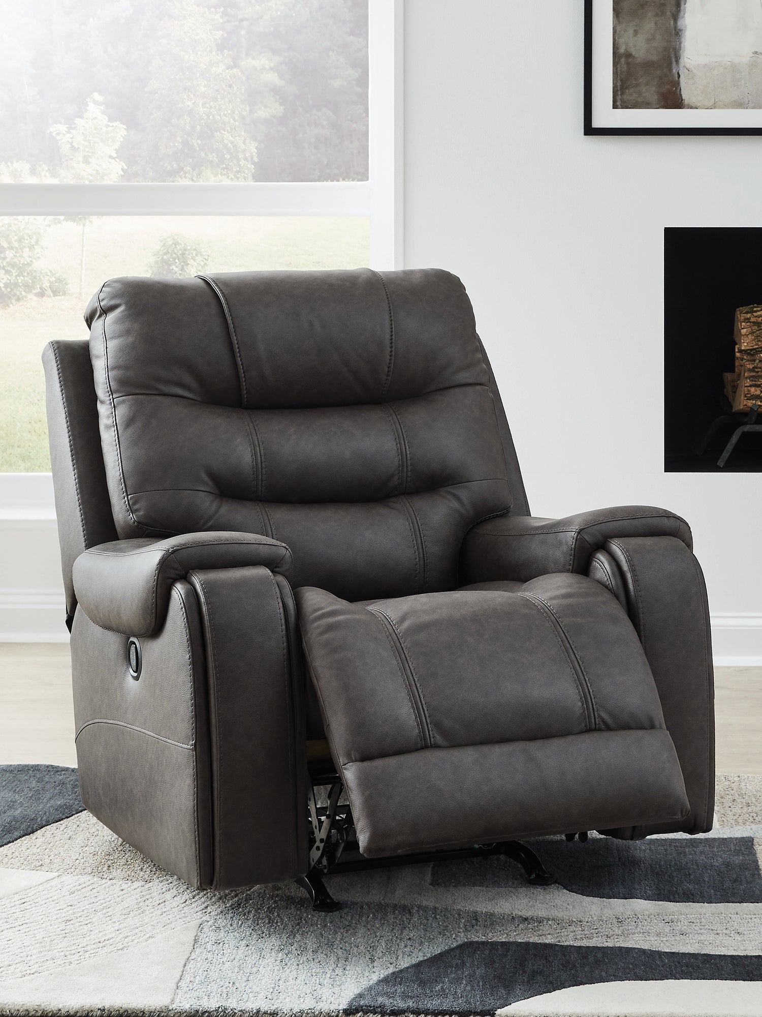 Femley Smoke Recliner - PC5330625
