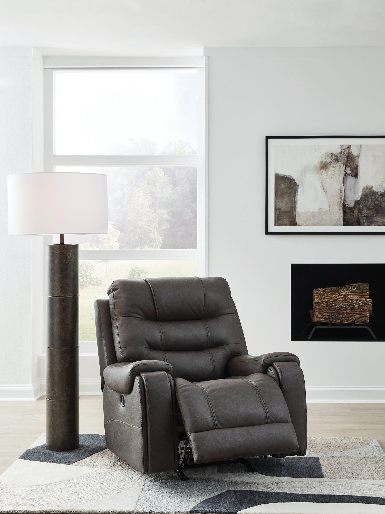 Femley Smoke Recliner - PC5330625