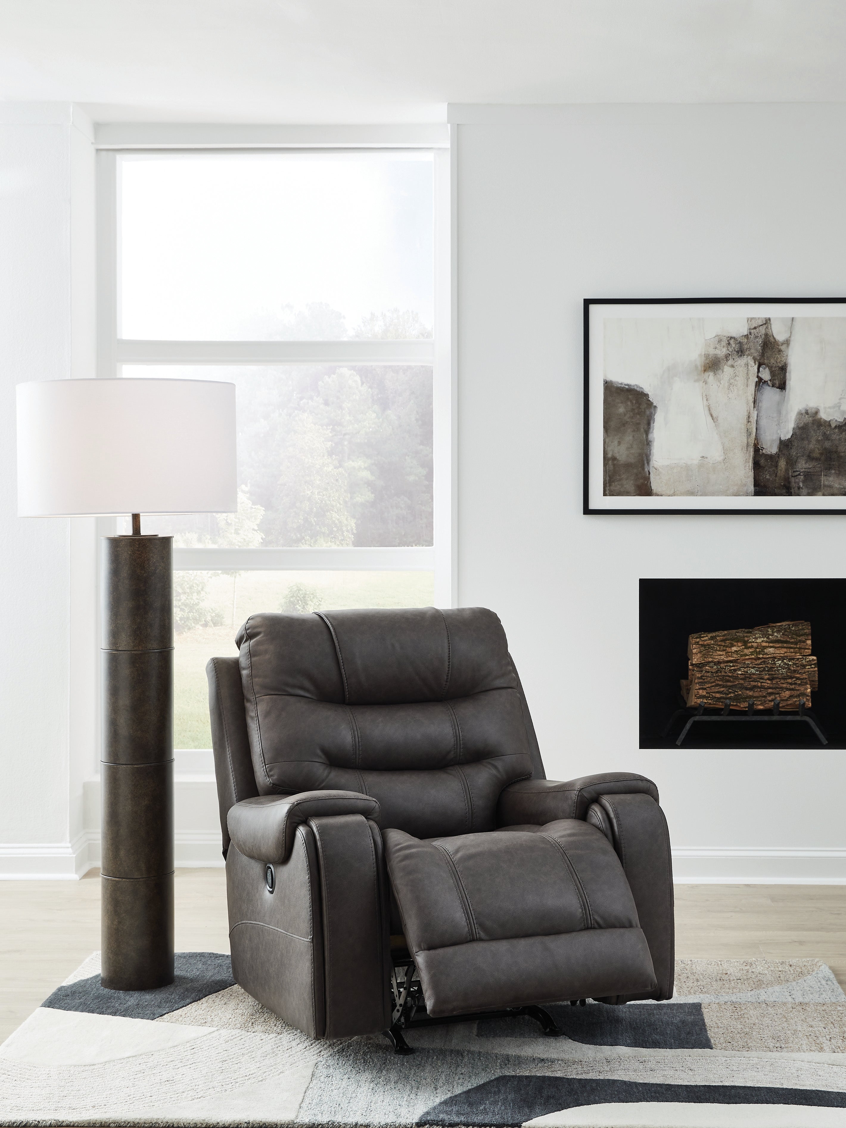 Femley Smoke Recliner - PC5330625