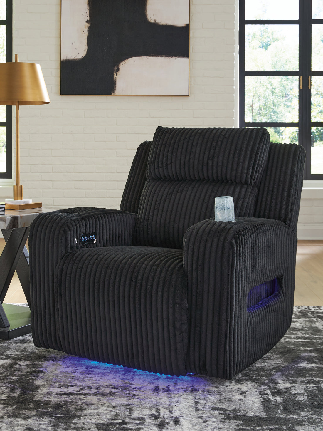 Forest Lake Black Power Recliner - PC6420213