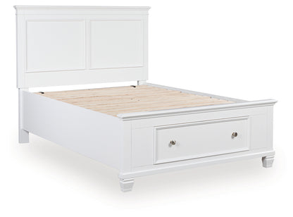 Fortman White Full Panel Storage Bed - B680B25