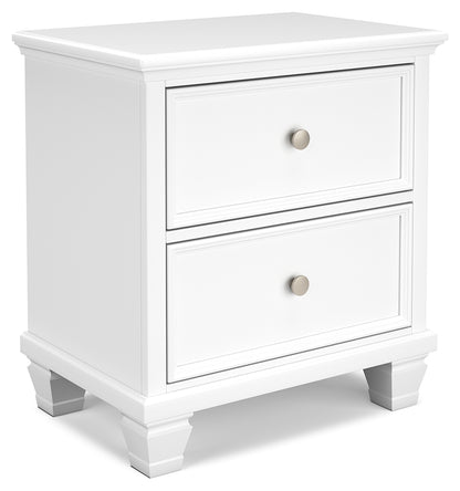 Fortman White King Panel Bed, Dresser and 2 Nightstands - B680B15