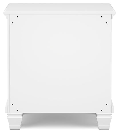 Fortman White King Panel Bed, Dresser and 2 Nightstands - B680B15