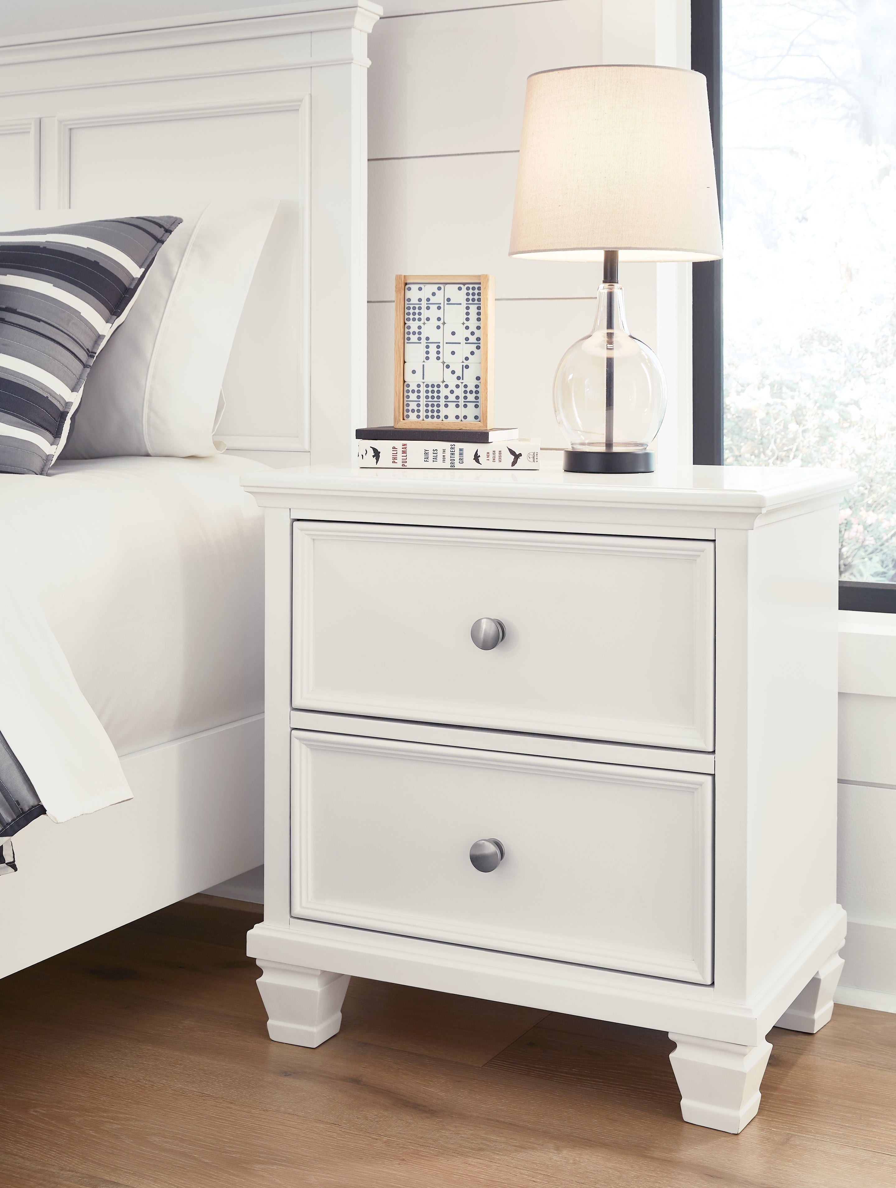 Fortman White King Panel Bed, Dresser and 2 Nightstands - B680B15