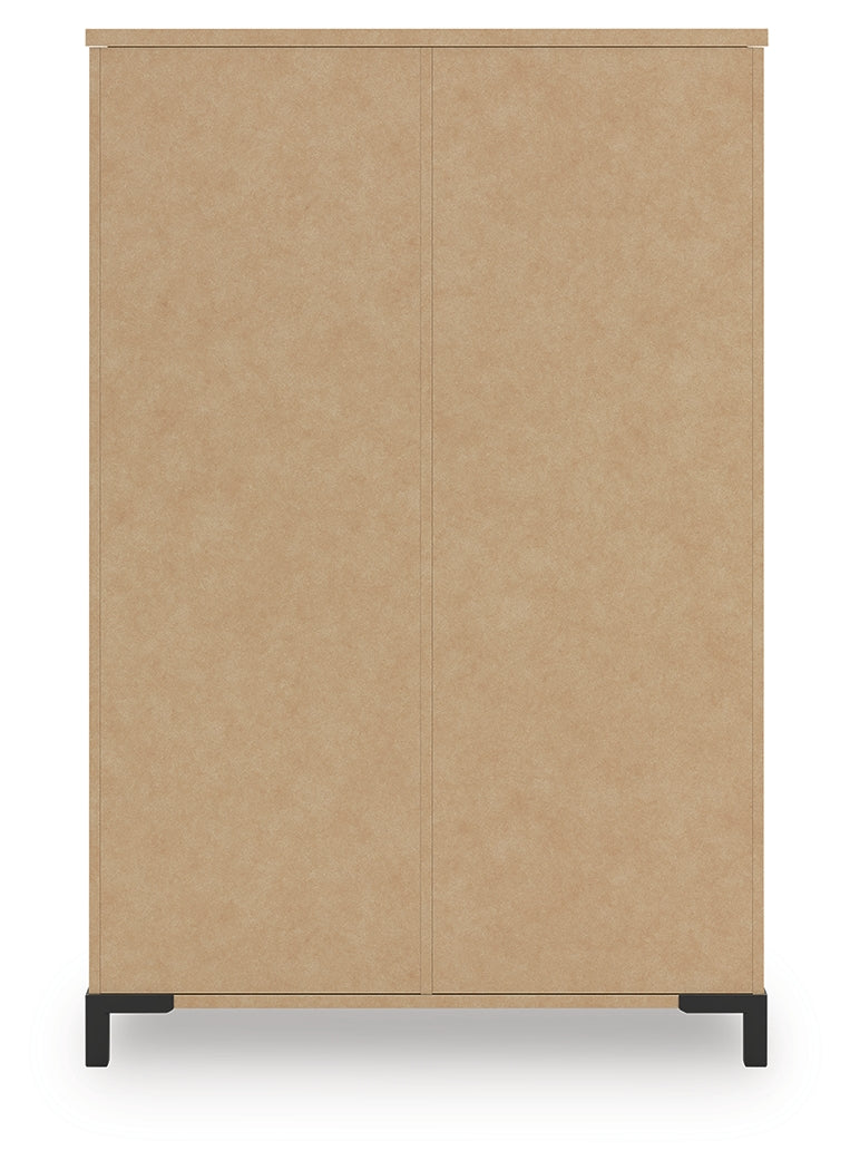 Frandern Gray Dressing Chest - B4480-48