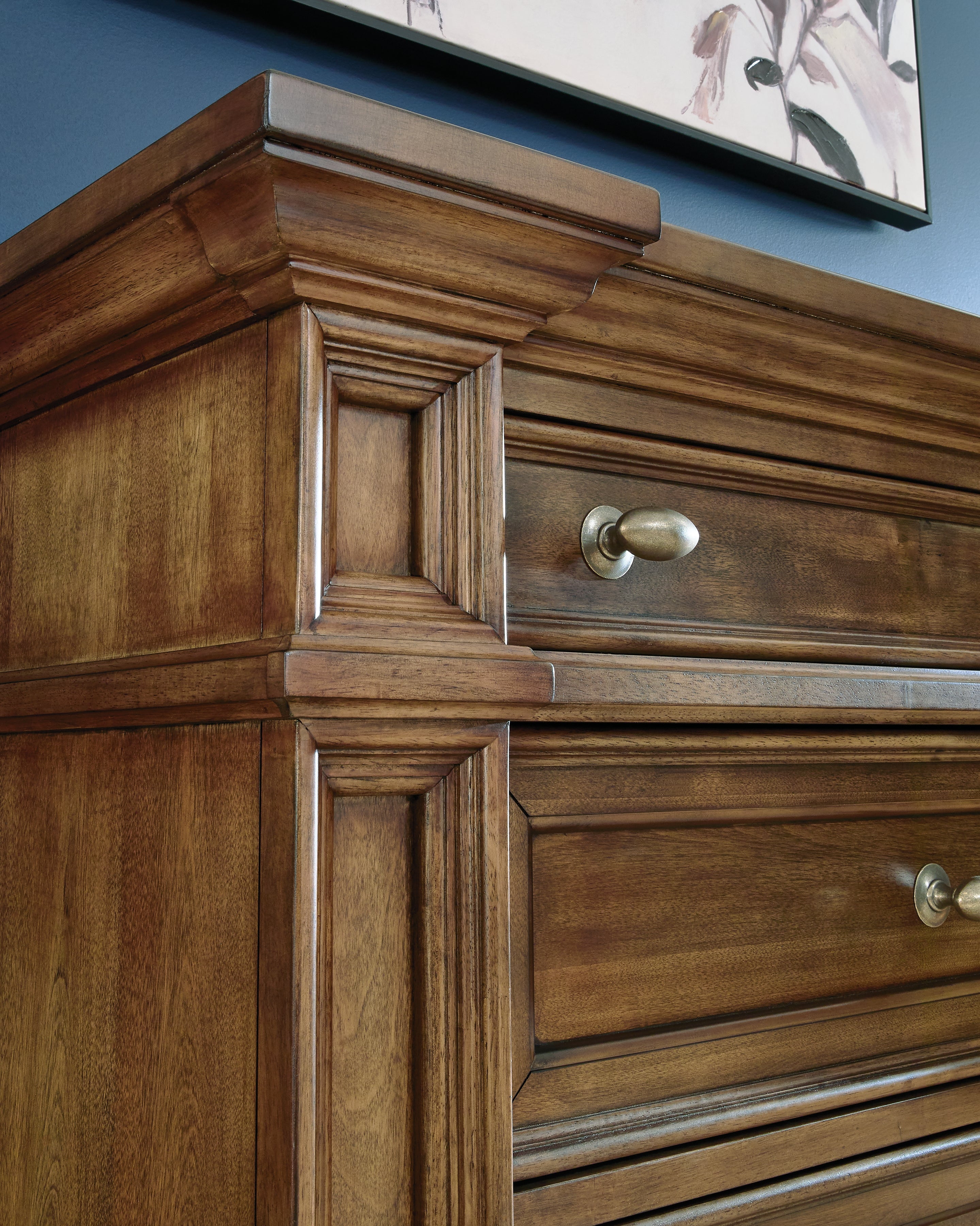 Frantanna Brown Chest of Drawers - PCB949-46