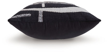 Gavrileigh Black/Gray/Ivory Pillow (Set of 4) - A1001113