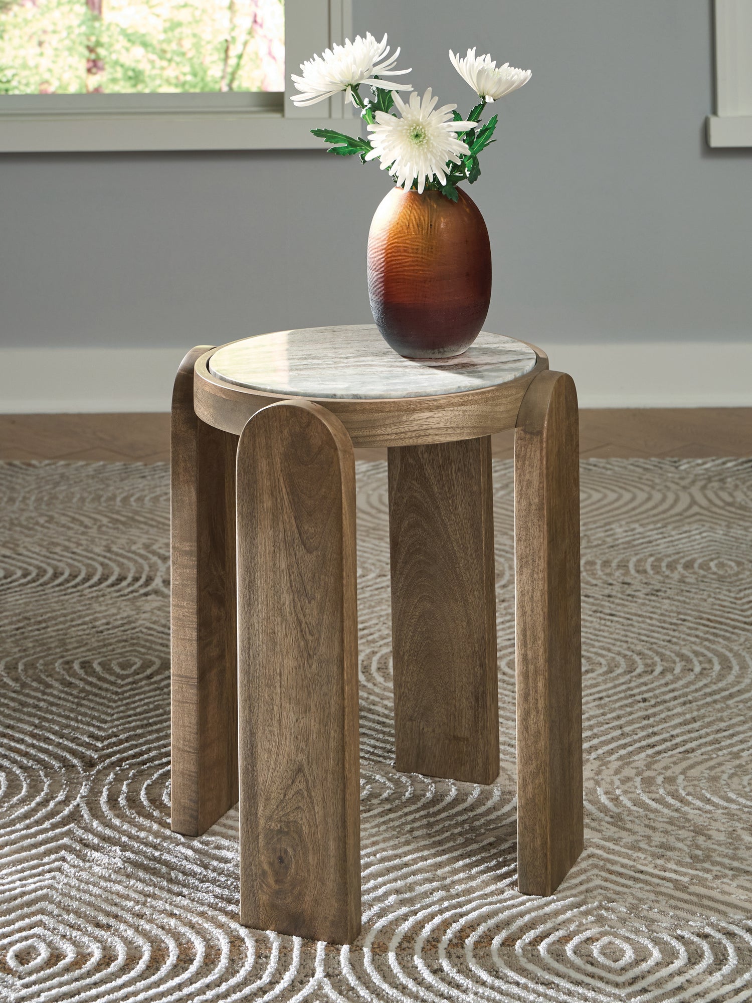 Gavrilley Gray/White/Brown Accent Table - A4000722