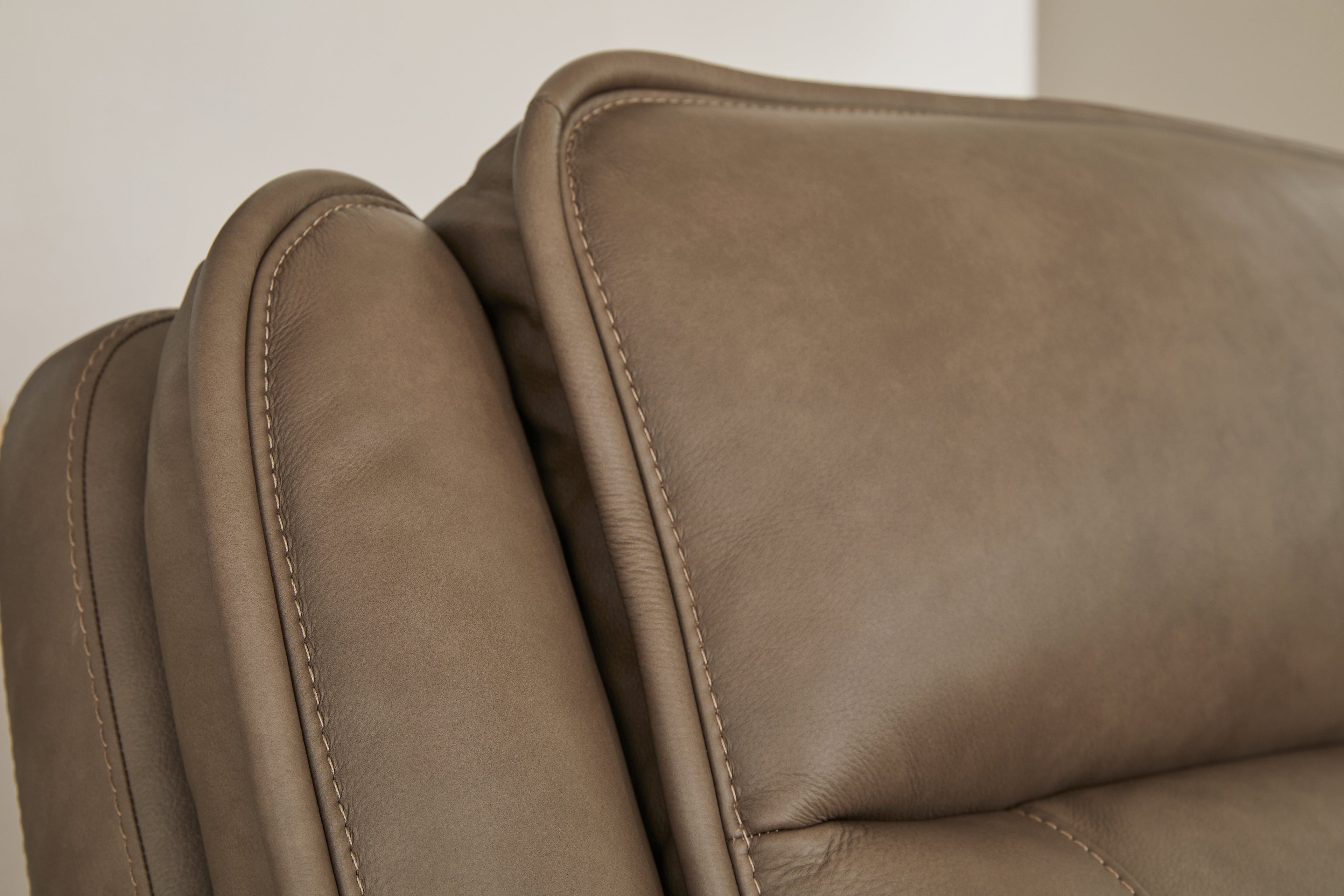 Glencroft Sahara Power Recliner - PCU1240013