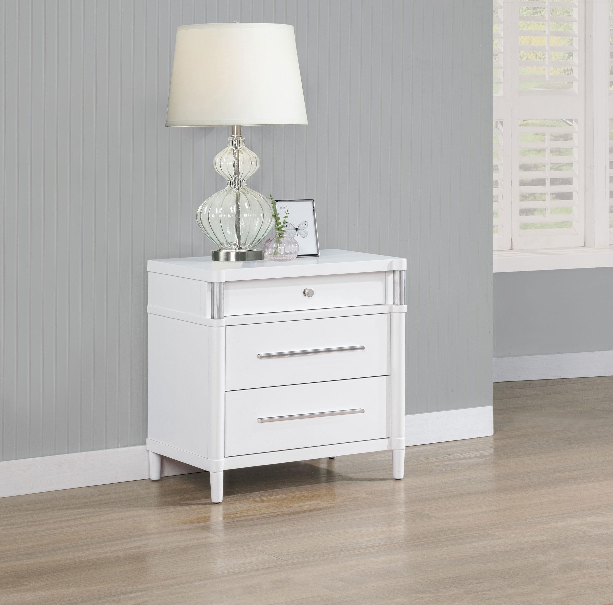 Gracemont 3-drawer Bedroom Nightstand Bedside Table White - 225072