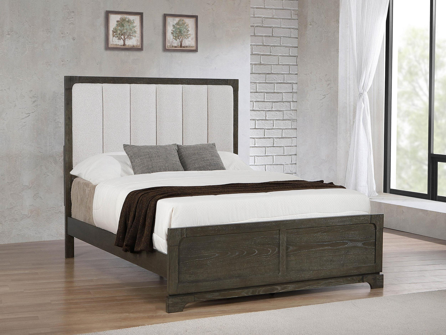 Gran Park 59-inch Eastern King Panel Bed Dark Cocoa - 224930KE