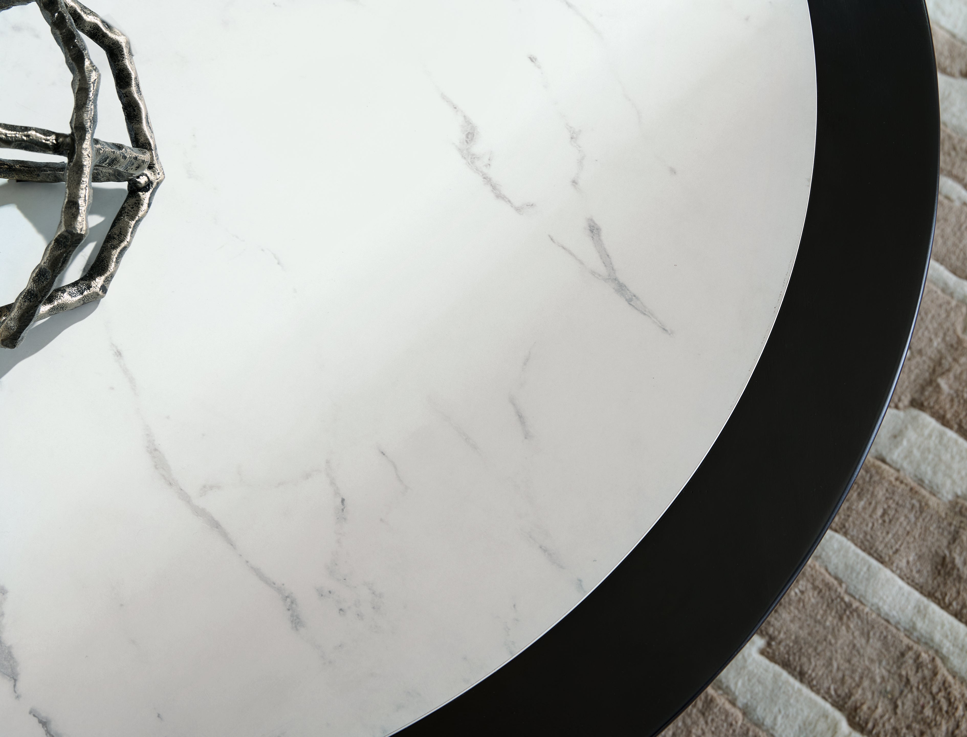 Grayman Black Coffee Table - T650-8