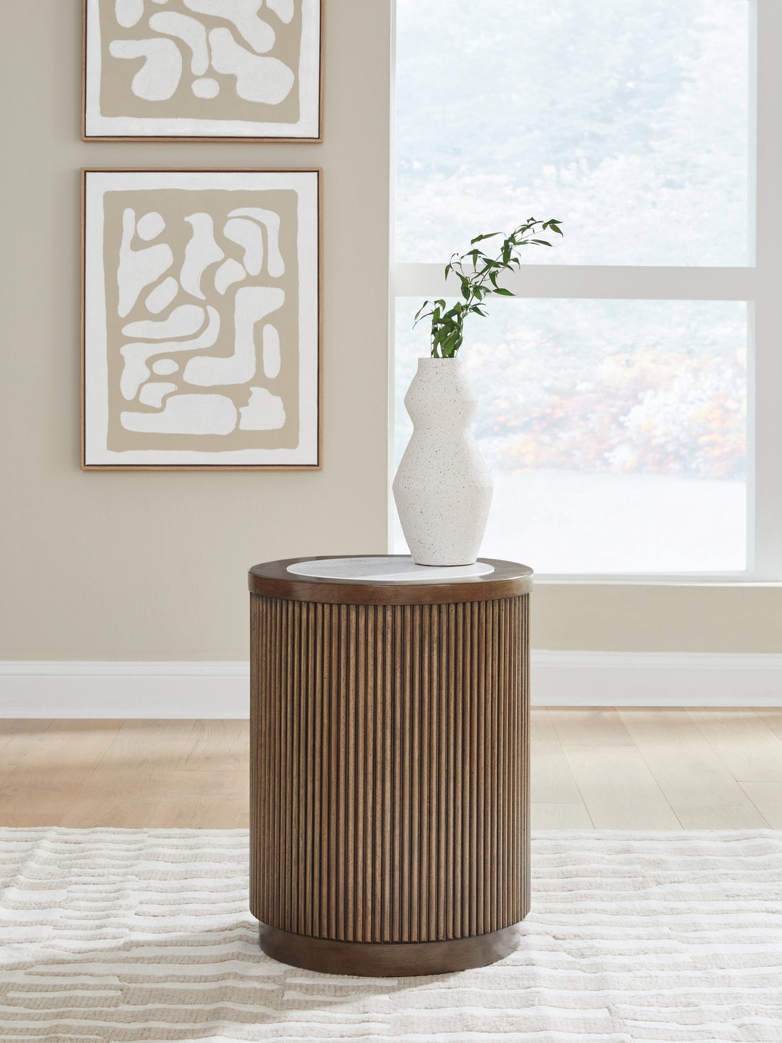 Hadonna Brown End Table - T658-6