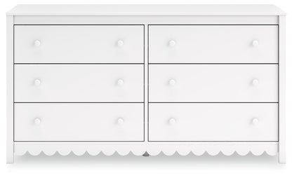 Hallityn Full Panel Headboard with Dresser and Chest in White - PKG018834