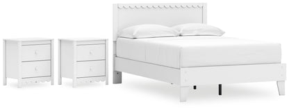 Hallityn Full Panel Platform Bed with 2 Nightstands in White - PKG019040